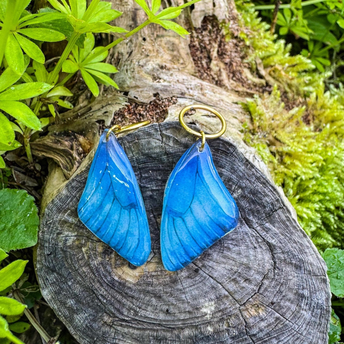Zauberhafte Schmetterlings-Ohrringe - Handgefertigtes Schmuckstück mit einem Hauch Magie ✨