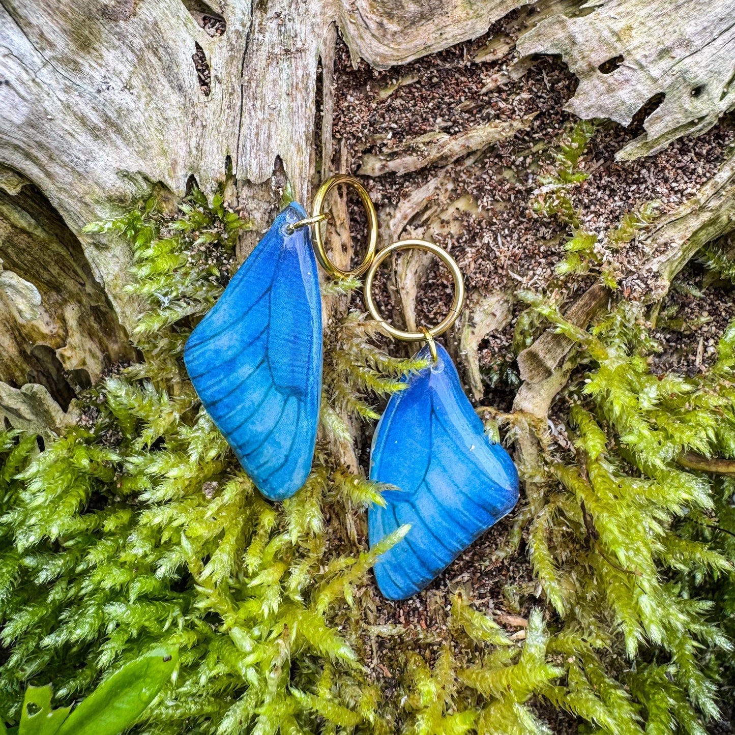 Zauberhafte Schmetterlings-Ohrringe - Handgefertigtes Schmuckstück mit einem Hauch Magie ✨