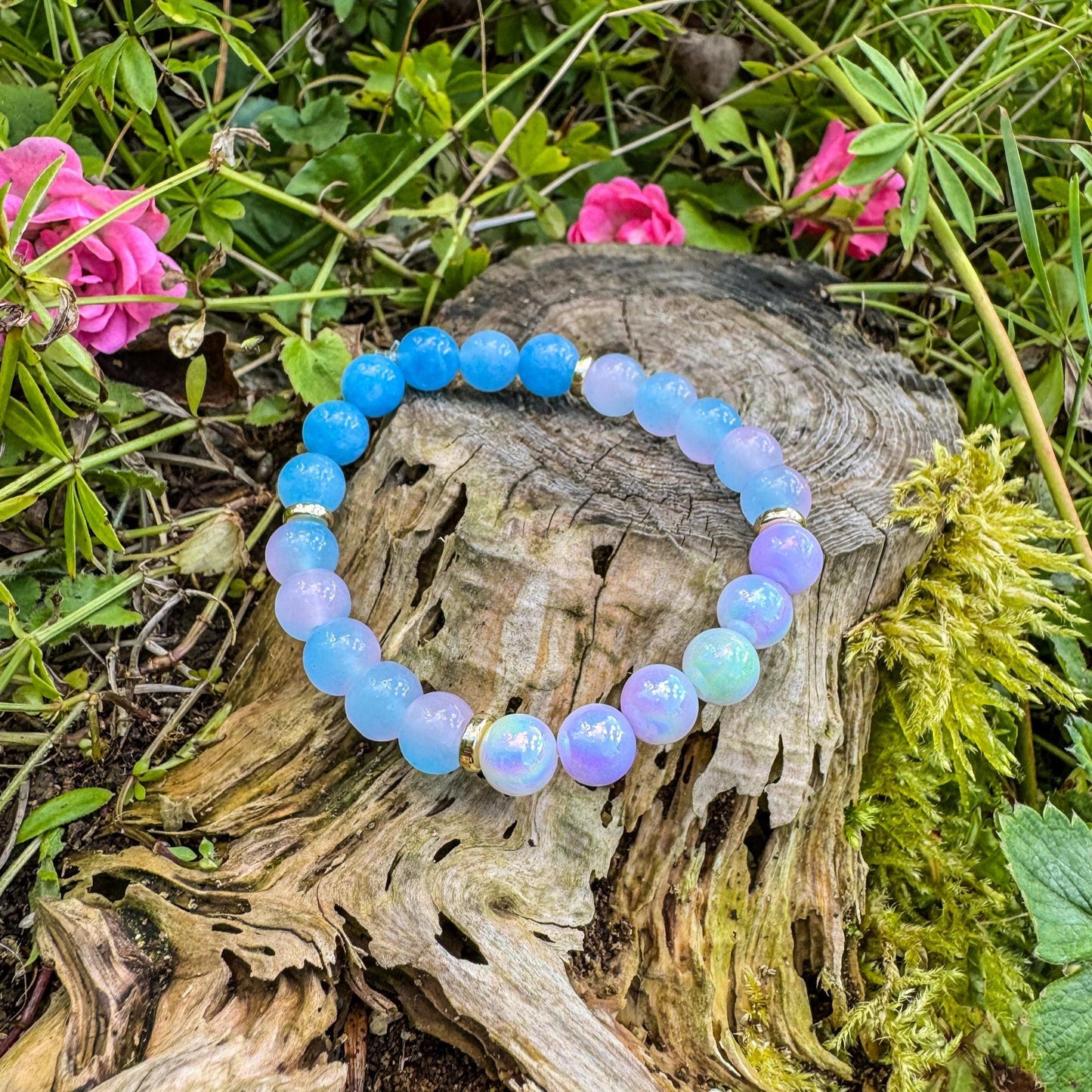 Perlenarmband mit schimmernden Harzperlen - Handgemachtes Unikat ✨