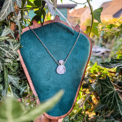 Gefäß des Morgentaus aus natürlichem Rosenquarz 🩷✨ - Silber