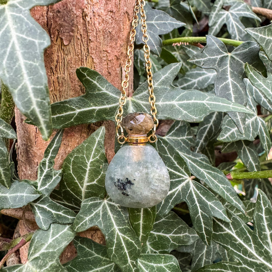 Gefäß des Morgentaus aus natürlichem Labradorit 🩵✨