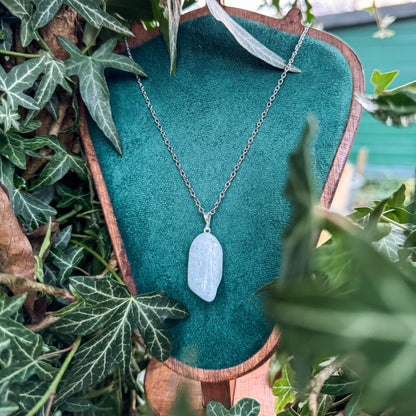 Talisman der Mondkraft mit natürlichem Regenbogen Mondstein (weißer Labradorit) 🤍✨