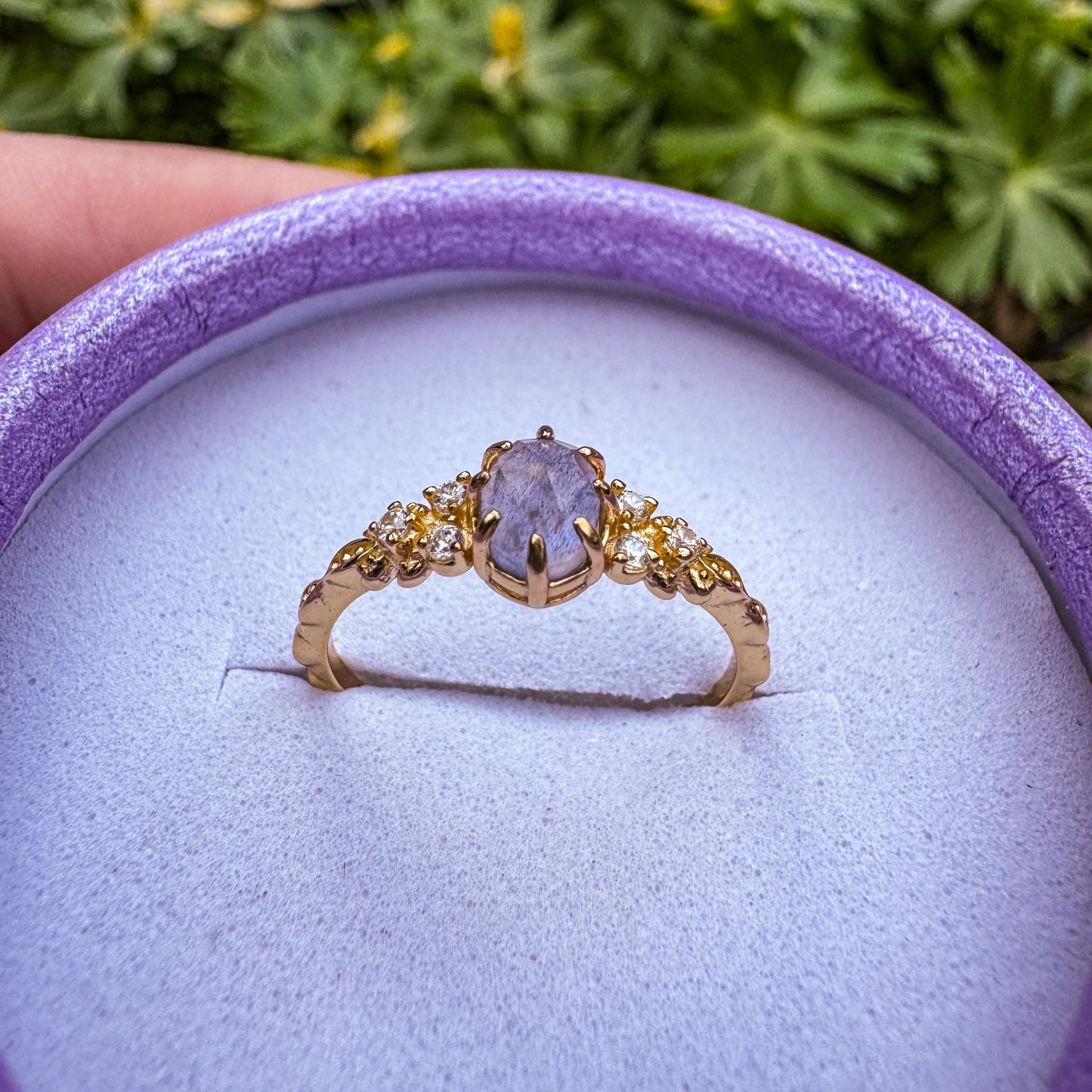 Ring mit natürlichem Cordierit 💙✨