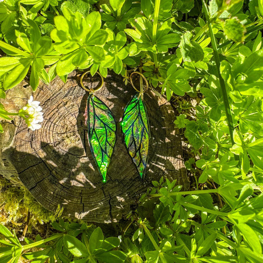 Magische Feenflügel-Ohrringe - Funkelndes Schmuckstück in zauberhaftem Look ✨