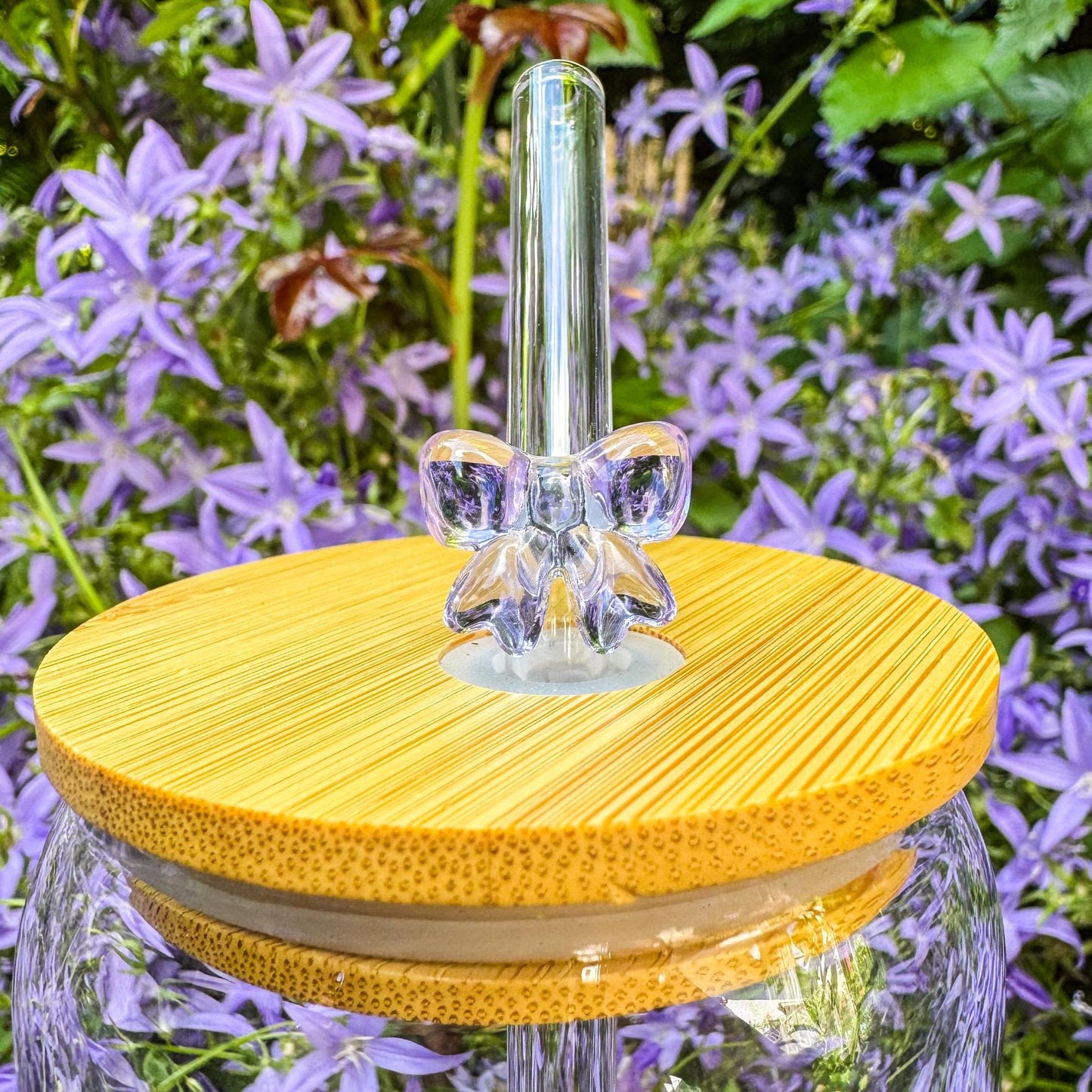 Trinkglas mit Zitrone - für die fruchtige Erfrischung 🍋