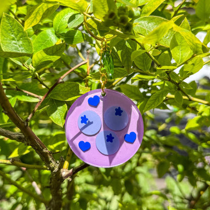 Schlüsselanhänger Blaubeerzauber - Zauberhaft und handgemacht ✨