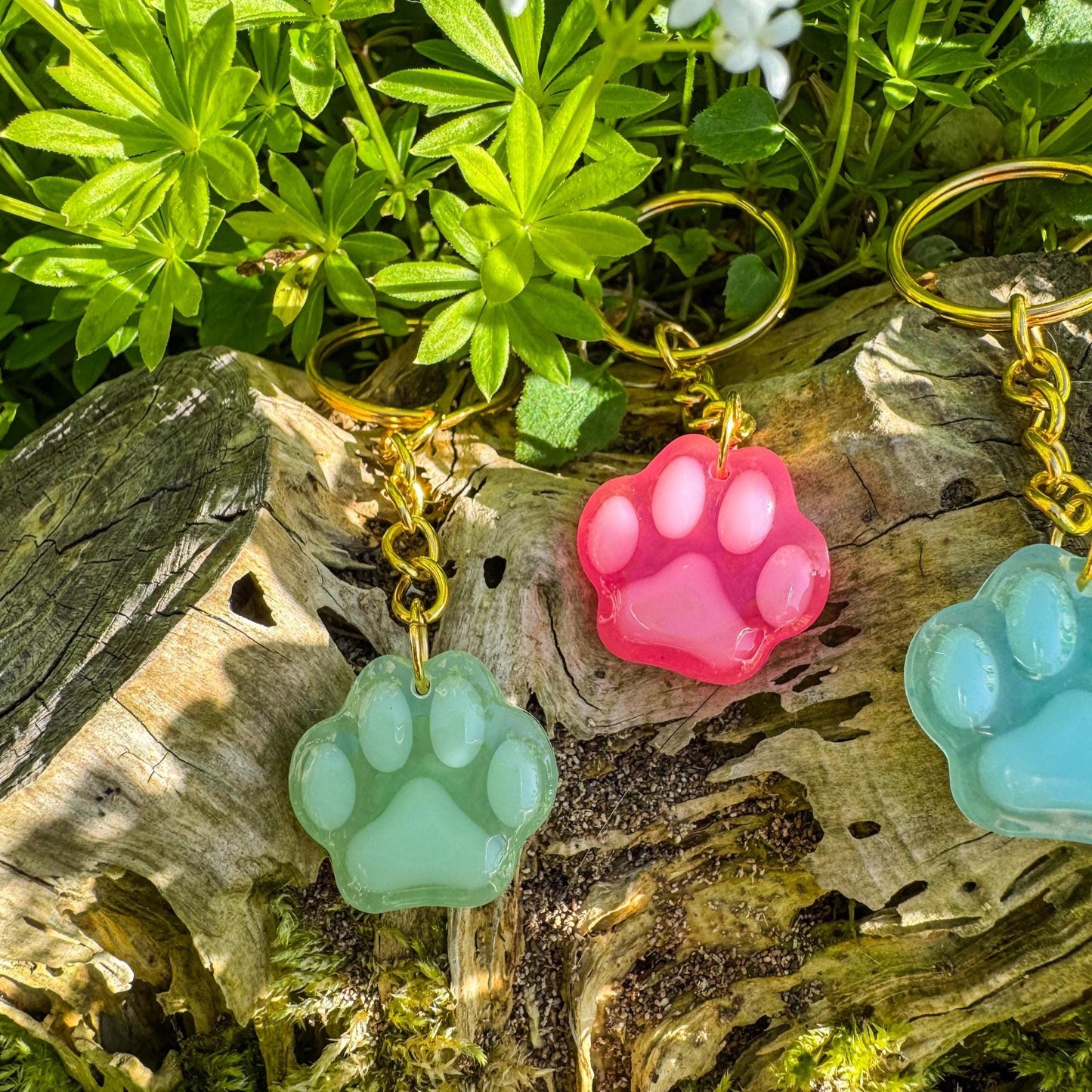 Pfoten-Schlüsselanhänger - Handgemachte Katzenpfoten aus UV-Resin 🐱