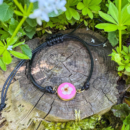 Spierstrauch-Armband - Handgemachtes Armband mit echter Blüte 🌺