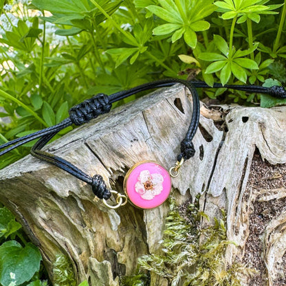 Spierstrauch-Armband - Handgemachtes Armband mit echter Blüte 🌺