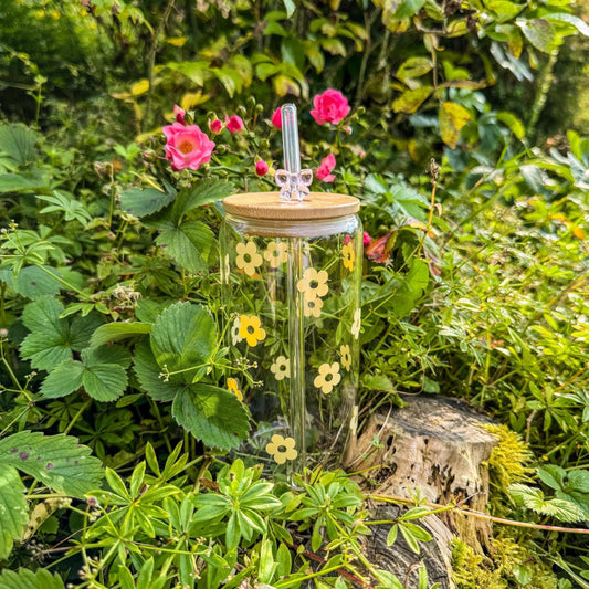 Trinkglas mit gelben Blümchen - für die süße Erfrischung 🌸