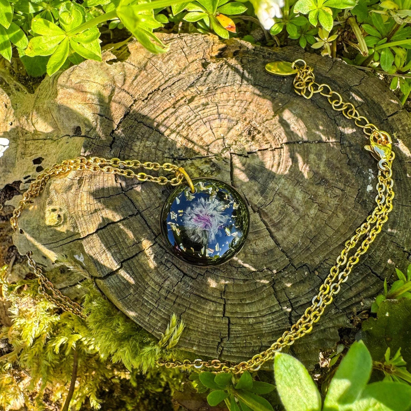 Schleierkraut-Anhänger - Handgemachtes Schmuckstück mit echter Blüte 🌺