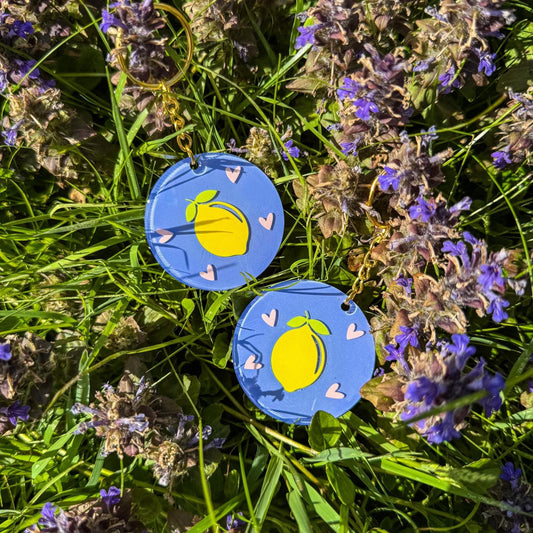 Schlüsselanhänger Zitronenliebe - Fruchtig, frisch und handgemacht 🍋💜