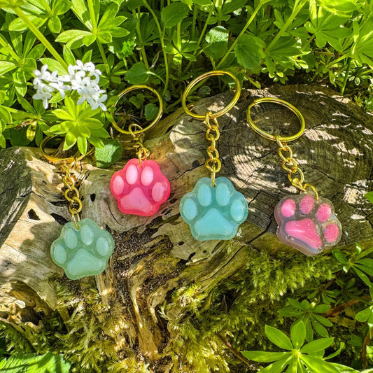 Pfoten-Schlüsselanhänger - Handgemachte Katzenpfoten aus UV-Resin 🐱