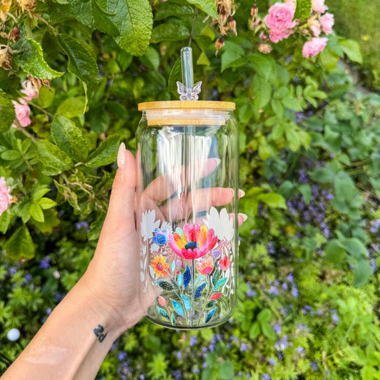 Trinkglas mit bunten Blümchen - für die süße Erfrischung 🌸