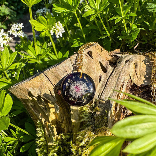 Schleierkraut-Anhänger - Handgemachtes Schmuckstück mit echter Blüte 🌺
