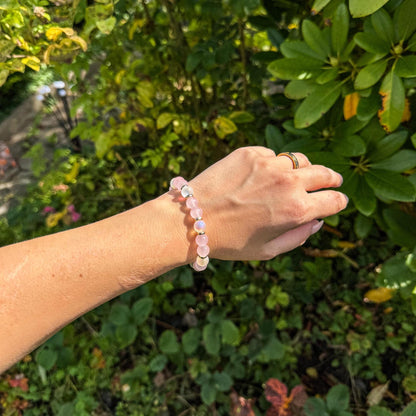Perlenarmband mit schimmernden Harzperlen - Handgemachtes Unikat ✨