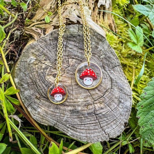 Fliegenpilz-Anhänger - Handgemachtes Schmuckstück mit niedlichen Pilzen 🍄