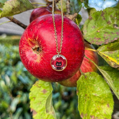 Katzen-Apfel-Anhänger - Handgemachtes Schmuckstück mit Apfel-Katze 🍎🐱
