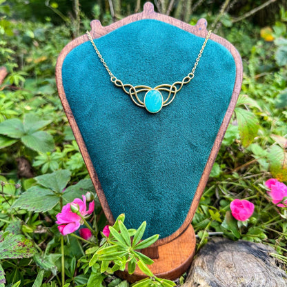 Elfen-Anhänger mit Edelstein - Magisches Schmuckstück mit natürlichem Amazonit 🩵✨