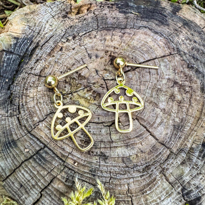 Fliegenpilz-Ohrringe - Magisches Schmuckstück mit goldenen Pilzen 🍄
