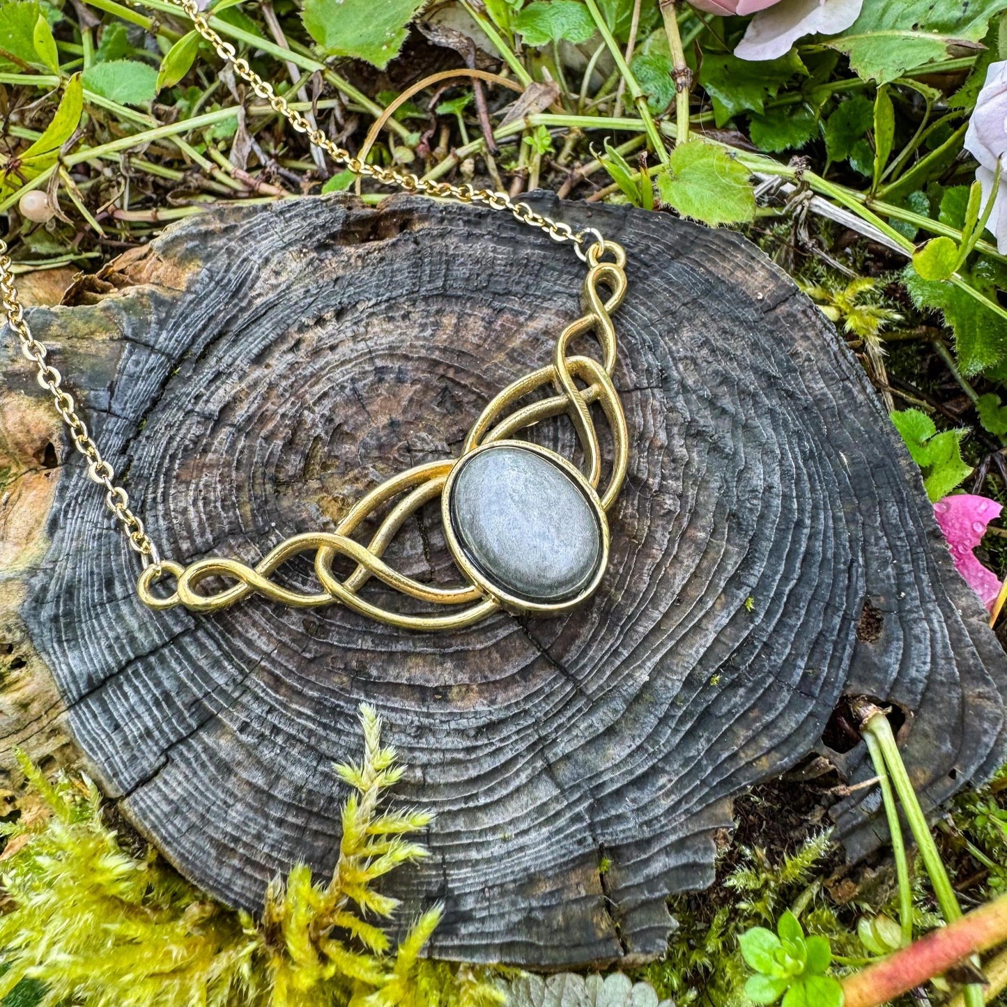 Elfen-Anhänger mit Edelstein - Magisches Schmuckstück mit natürlichem Obsidian 🖤✨