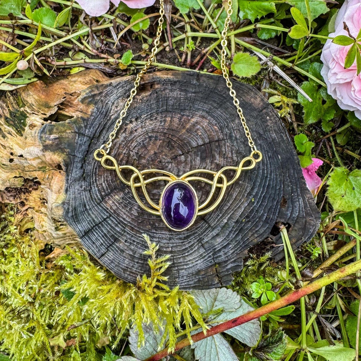 Elfen-Anhänger mit Edelstein - Magisches Schmuckstück mit natürlichem Amethyst 💜✨