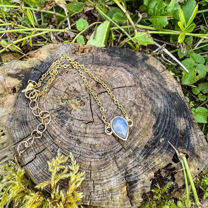 Mondstein-Armband - Zartes Schmuckstück mit natürlichem Mondstein 🤍✨