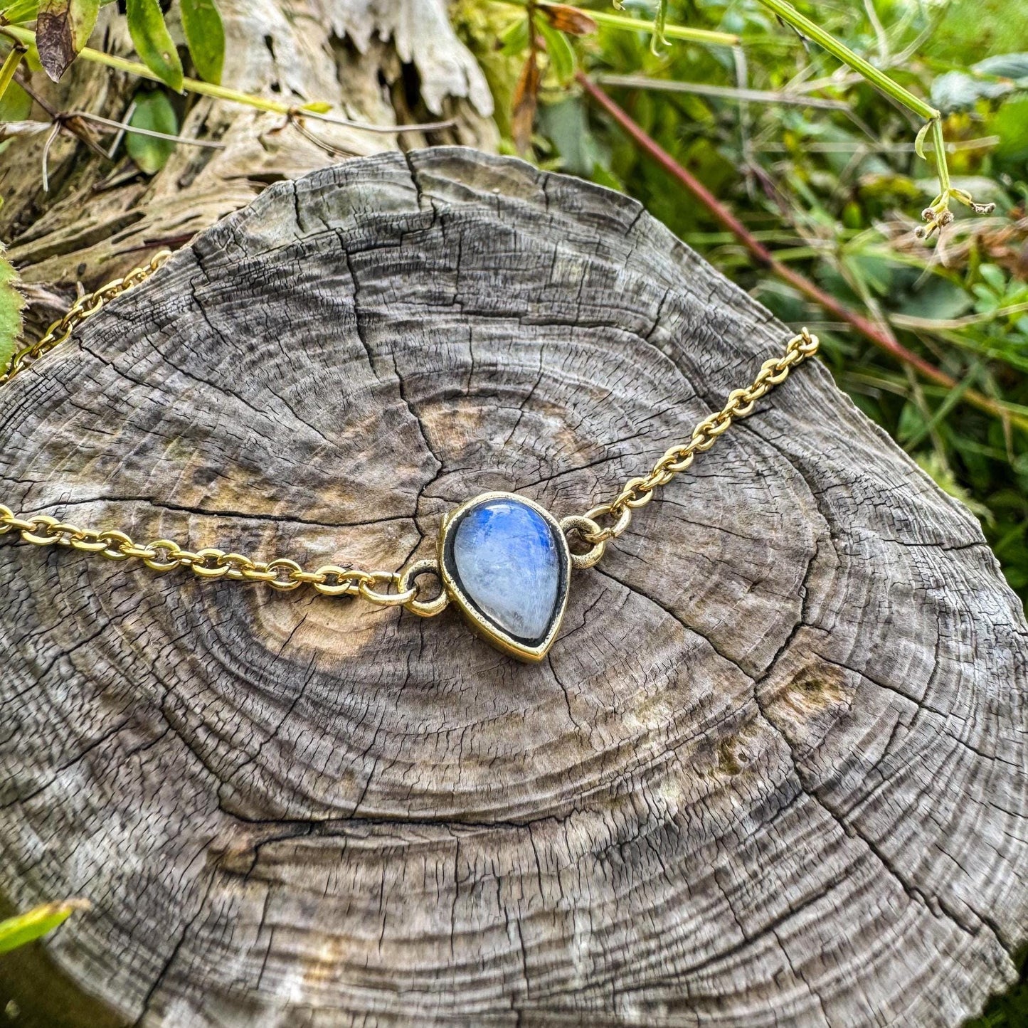 Mondstein-Armband - Zartes Schmuckstück mit natürlichem Mondstein 🤍✨