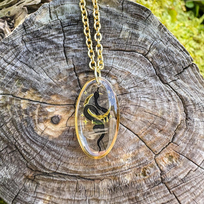 Schlangen-Sichelmond-Anhänger - Handgemachtes Schmuckstück mit Schlange und Sichelmond 🐍🌙