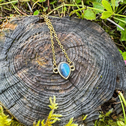 Labradorit-Armband - Zartes Schmuckstück mit natürlichem Labradorit 🩵✨