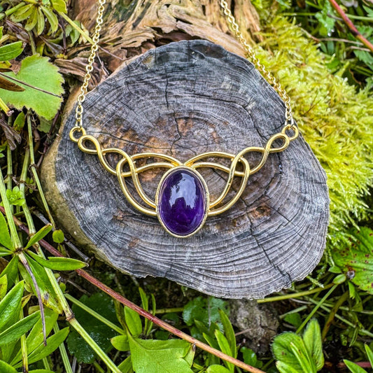 Elfen-Anhänger mit Edelstein - Magisches Schmuckstück mit natürlichem Amethyst 💜✨
