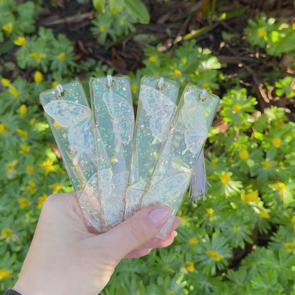 Lesezeichen Frühlingserwachen - weiße Schmetterlinge aus Elvaryl 🤍🦋